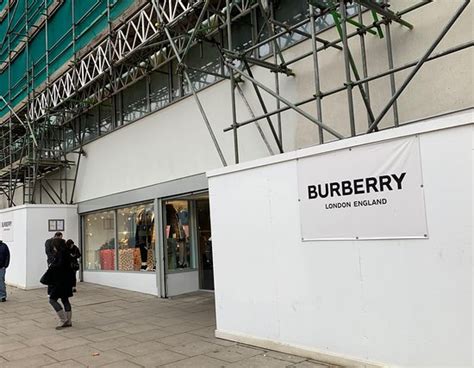 burberry london australia|burberry factory shop london online.